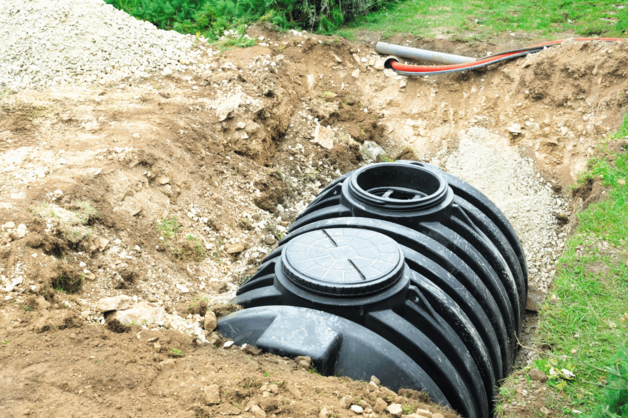 Une fosse septique a-t-elle besoin d’une ventilation en toiture ?