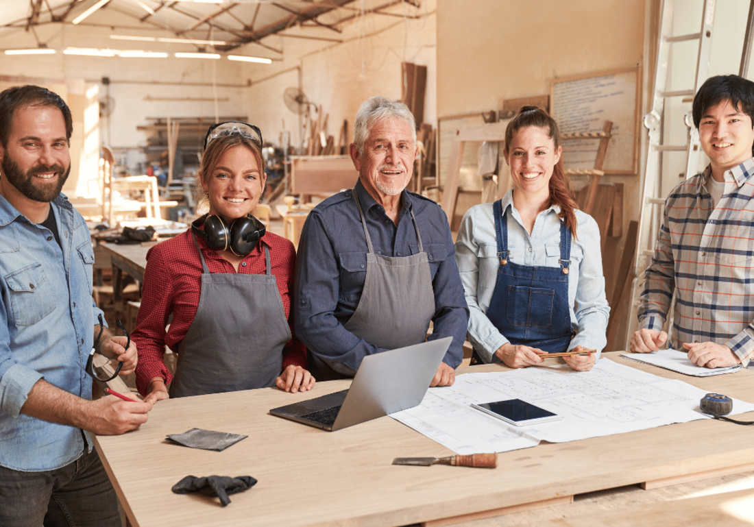 Appel à plusieurs artisans