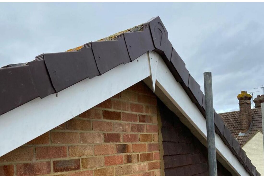 Universal Verge, install, roofing 