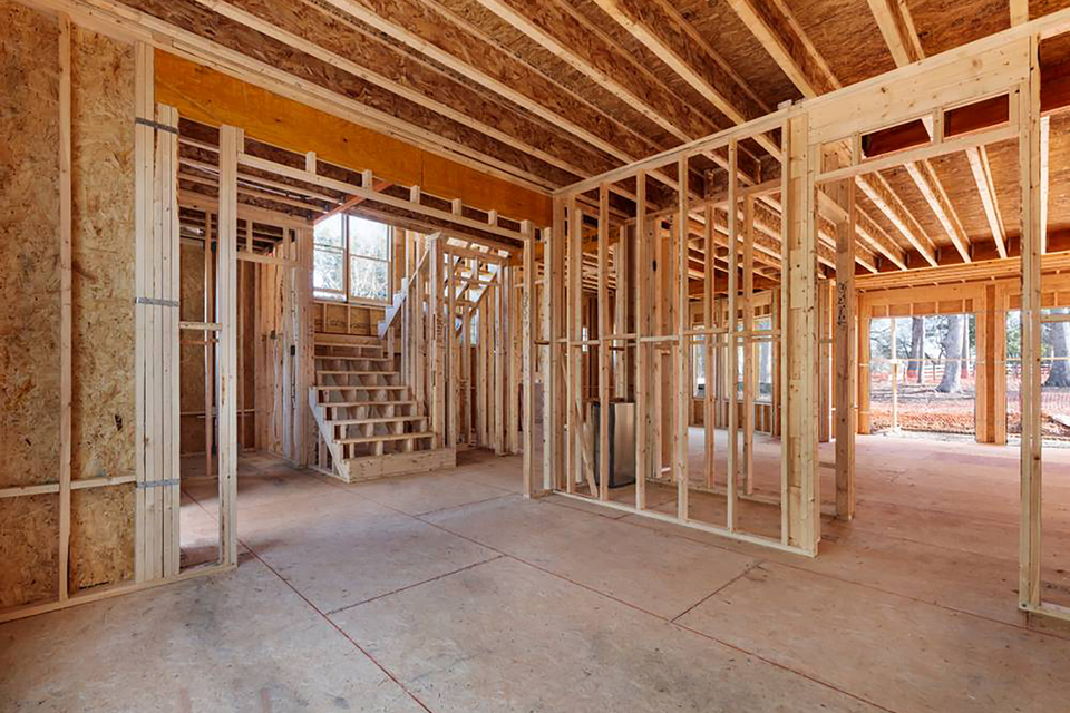 Zo verwerk je een ventilatiesysteem in een prefab HSB vloer 